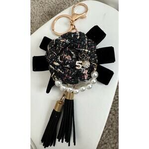 Luxury Pearl Shinning Rose No 5 Tassel Key Chain Fob Purse Charm Brand New